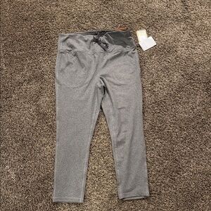 Reebok Women's Gray Leggings